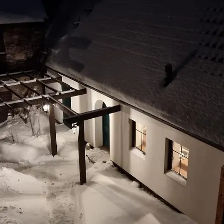 Dom Goscinny Zarembianka Domek alpejski